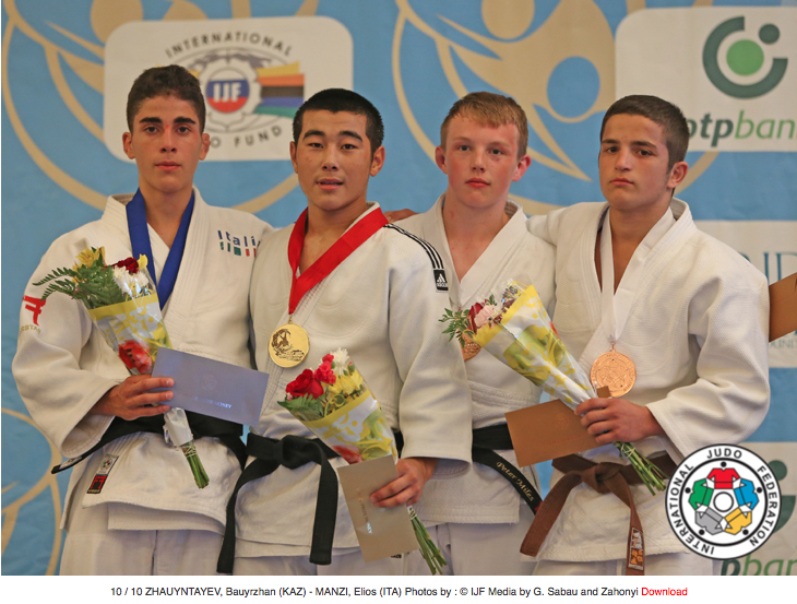 /immagini/Judo/2013/2013ago08 podio Manzi.png
